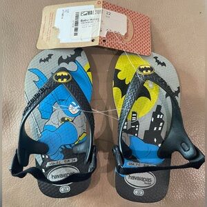 Baby Heros Havaianas sandals